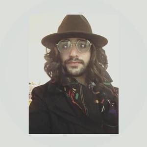 Meet your Posher, José